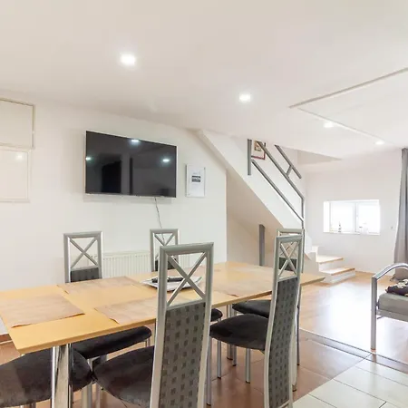 Njoy! Business - Balkon Oberboihingen